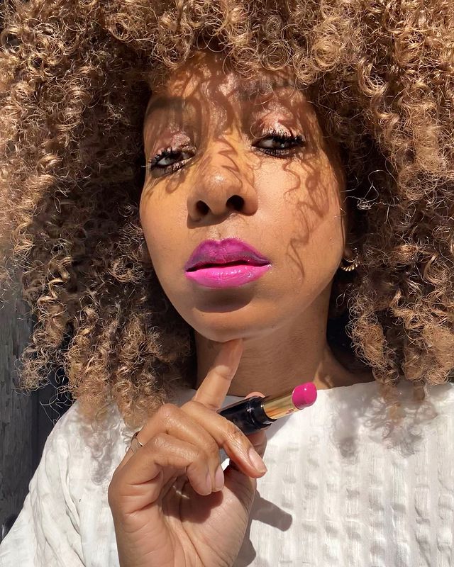 pink lipstick