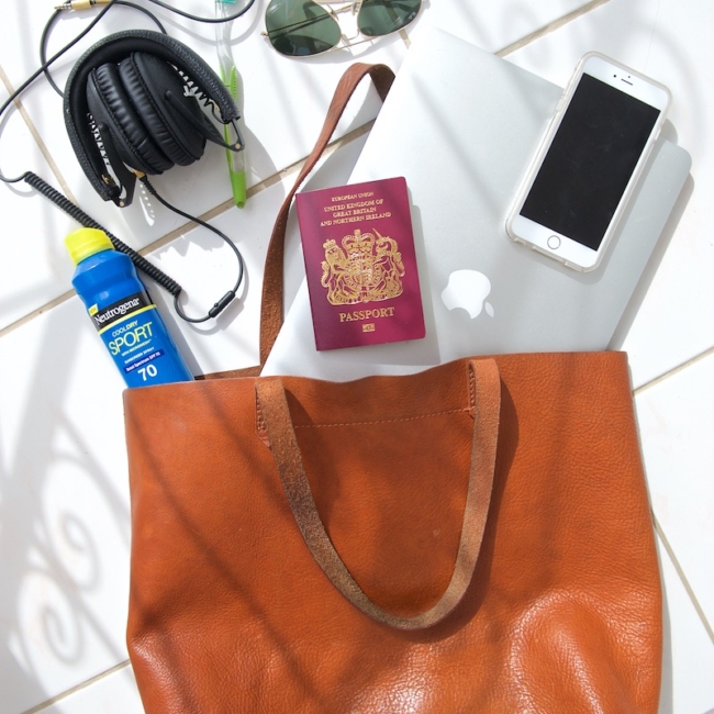 madewell transport tote, madewell leather tote