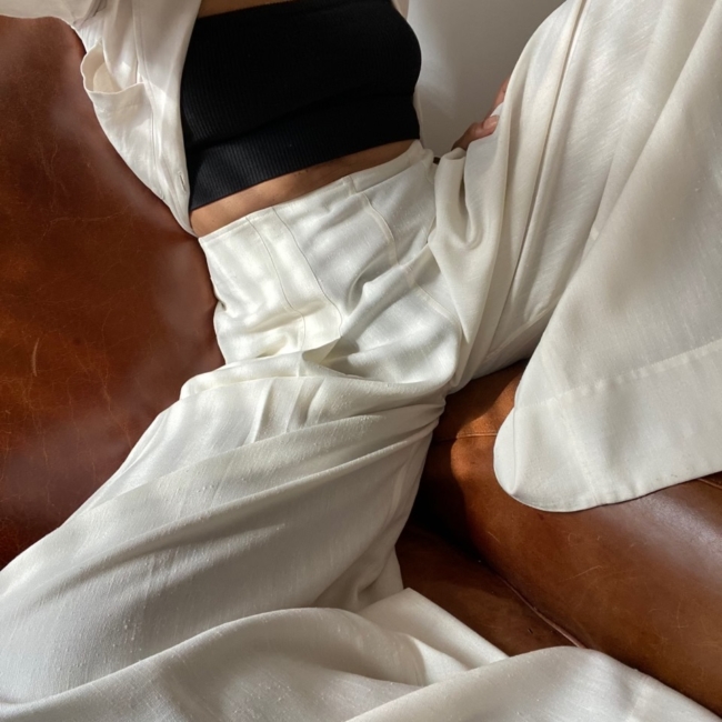 wide leg trousers